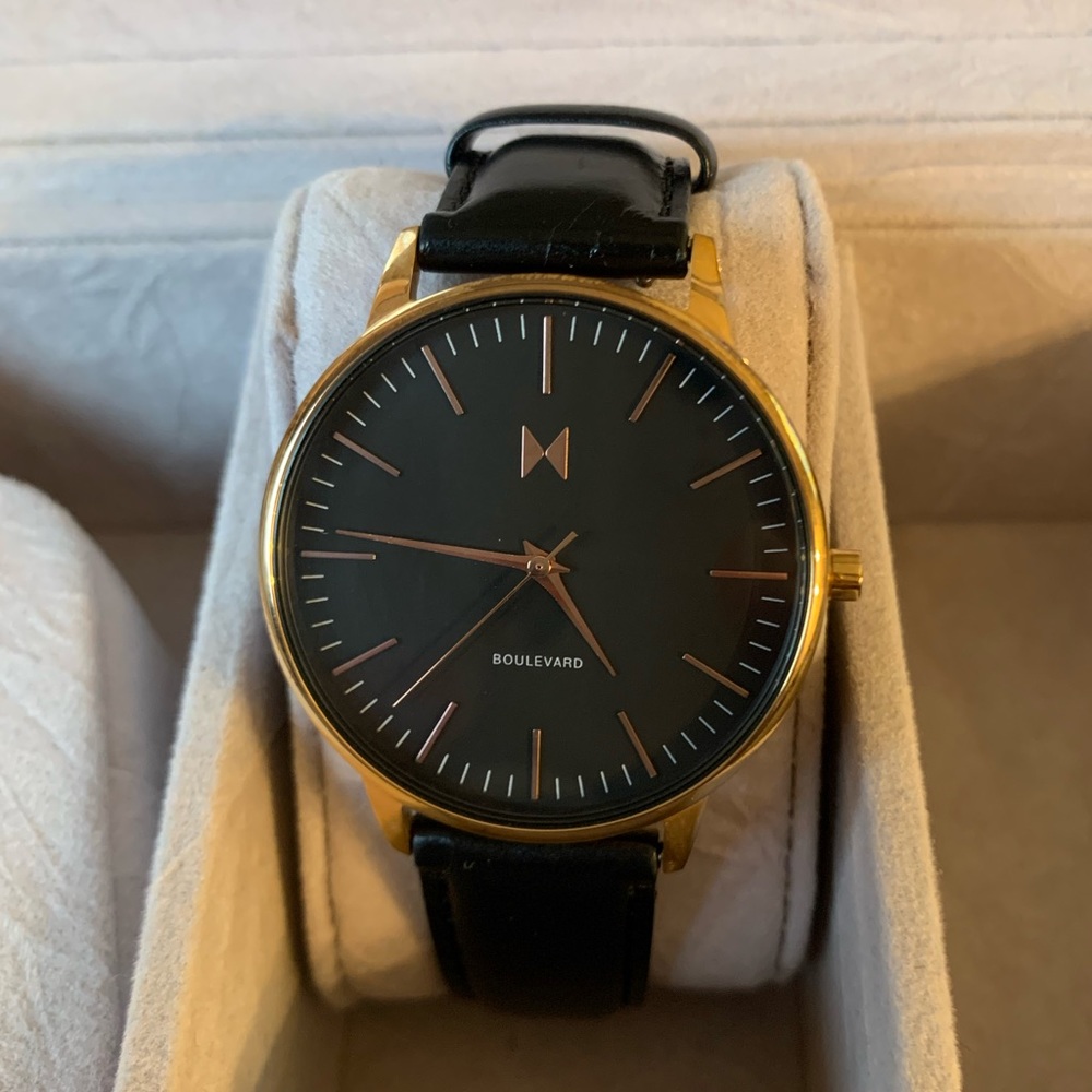 MVMT Womens 38 MM Boulevard watch NWOT